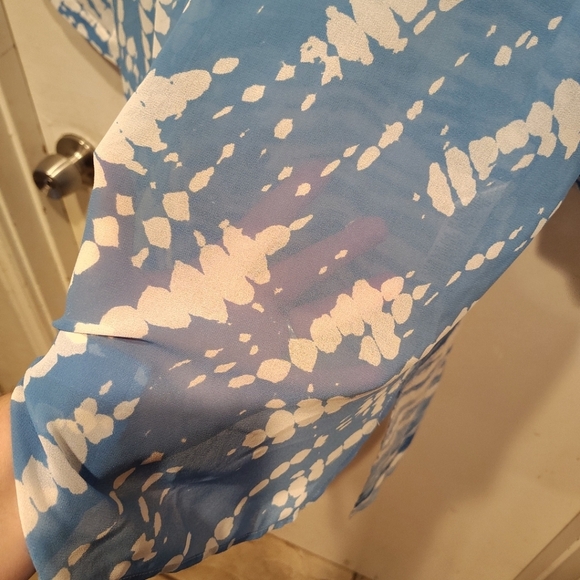 Chico's Mixed Print Chiffon Button Down Longline Tunic Top Sz 2 (L) Artsy Casual - Picture 4 of 6